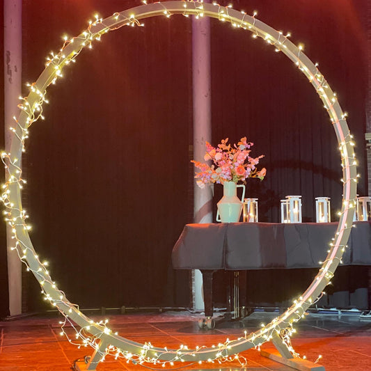 End of Year Ritueel Happinez in de Posthoornkerk in Amsterdam