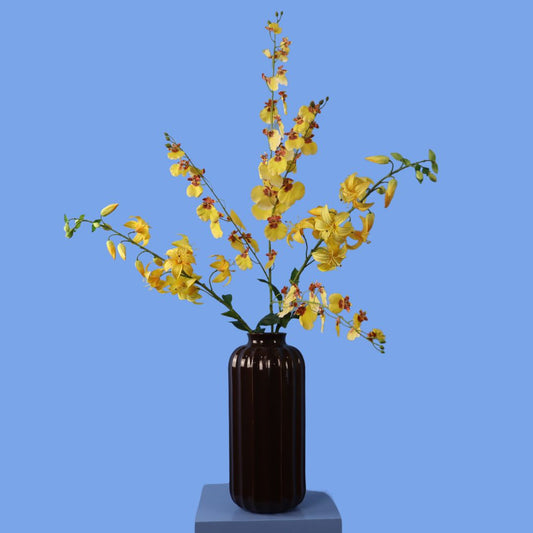 Kunstboeket Alberto in donkerbruine geribbelde Sissy Boy vaas, maat XL – Reflower, abonnement op kunstbloemen