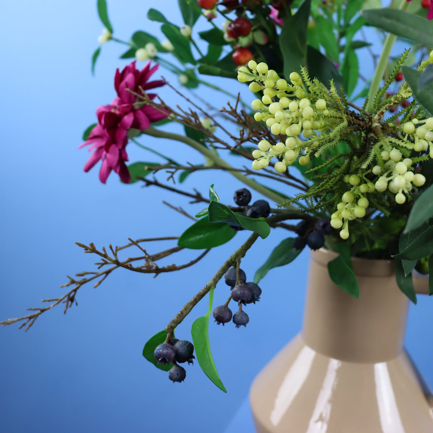 M - Heidi - Return to Sender vaas