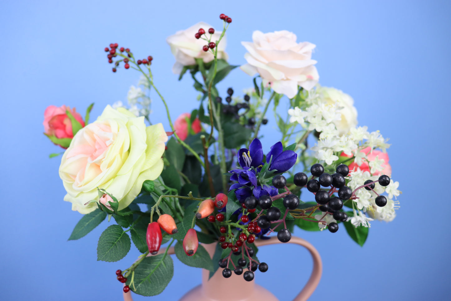 Kunstboeket Manon in Urban Nature Culture vaas, maat L – Reflower