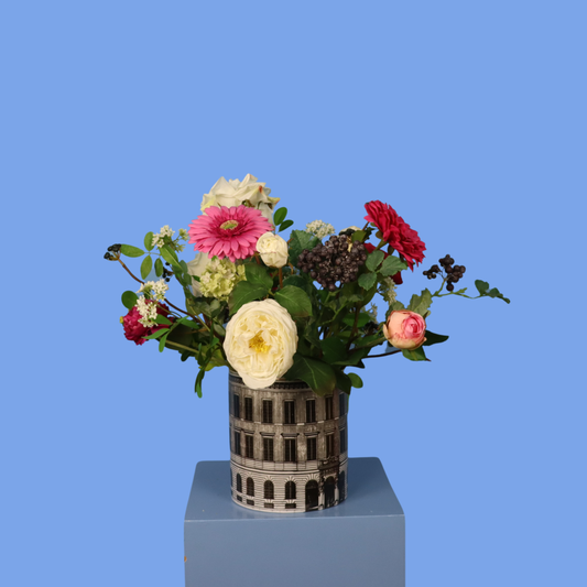L - Mea | Amsterdamse huisjes vaas met kunstbloemen | Large