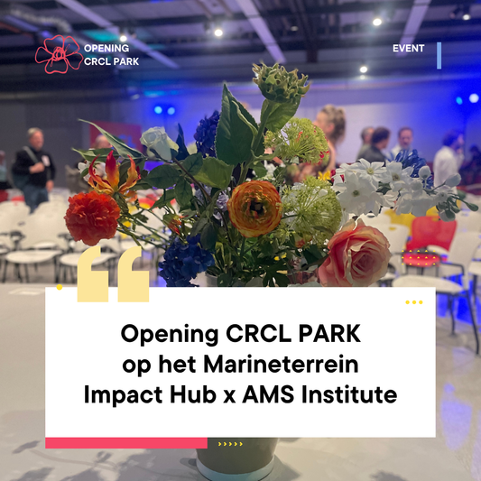 Reflower on stage bij opening CRCL Park