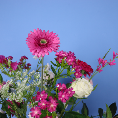 XL - Sieb | Return to Sender vaas met kunstbloemen | XL