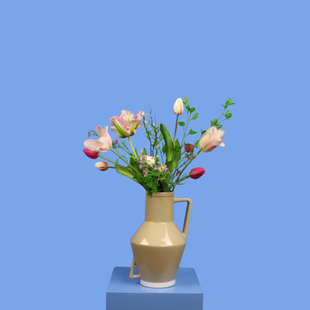 Beige Return to Sender Vaas Large |  € 85