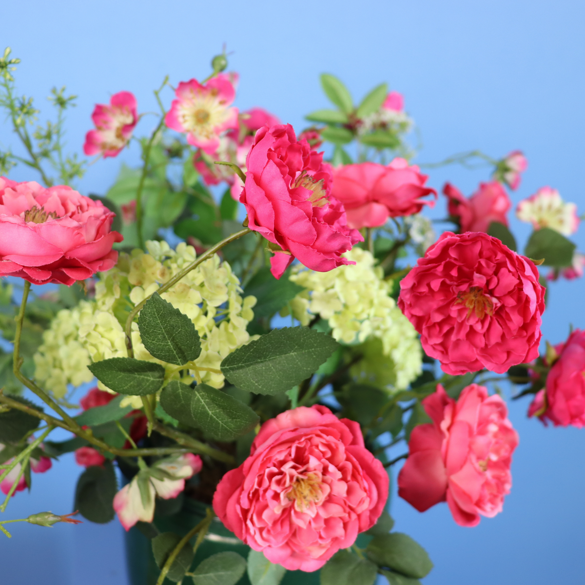 Kunstboeket Dublin in Serax vaas, maat L – Reflower