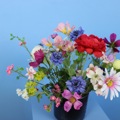 Kunstboeket Ulf in Vintage vaas, maat M – Reflower