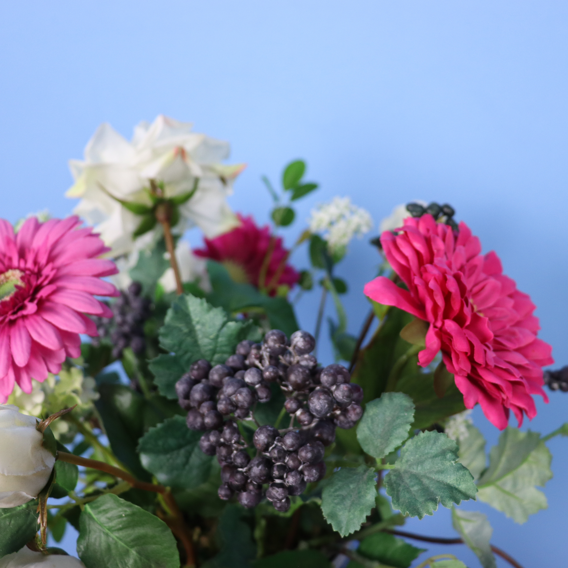 Kunstboeket Mea in Amsterdamse huisjes vaas, maat L – Reflower