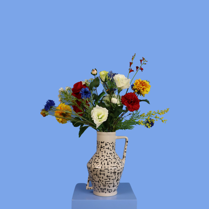 L - Hannie  - Return to Sender vaas