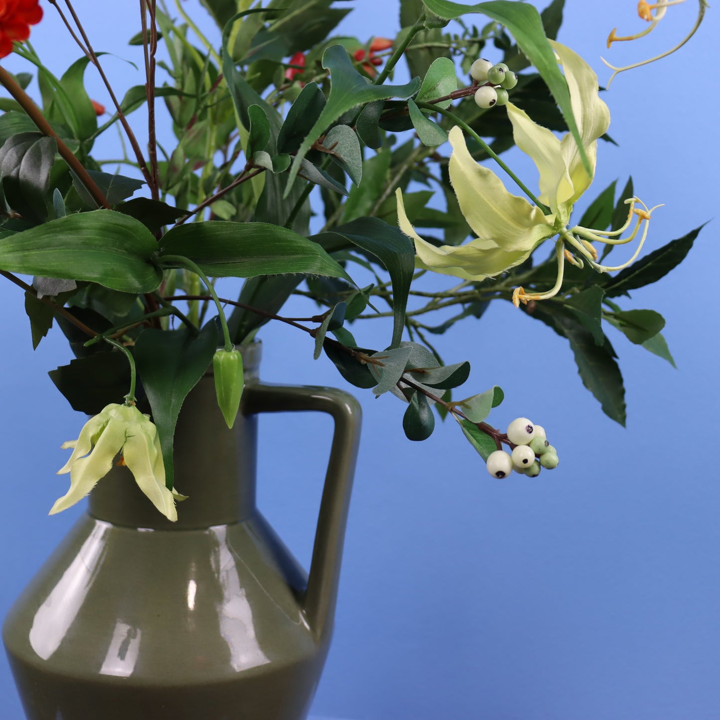 M - Kirste - Return to Sender vaas