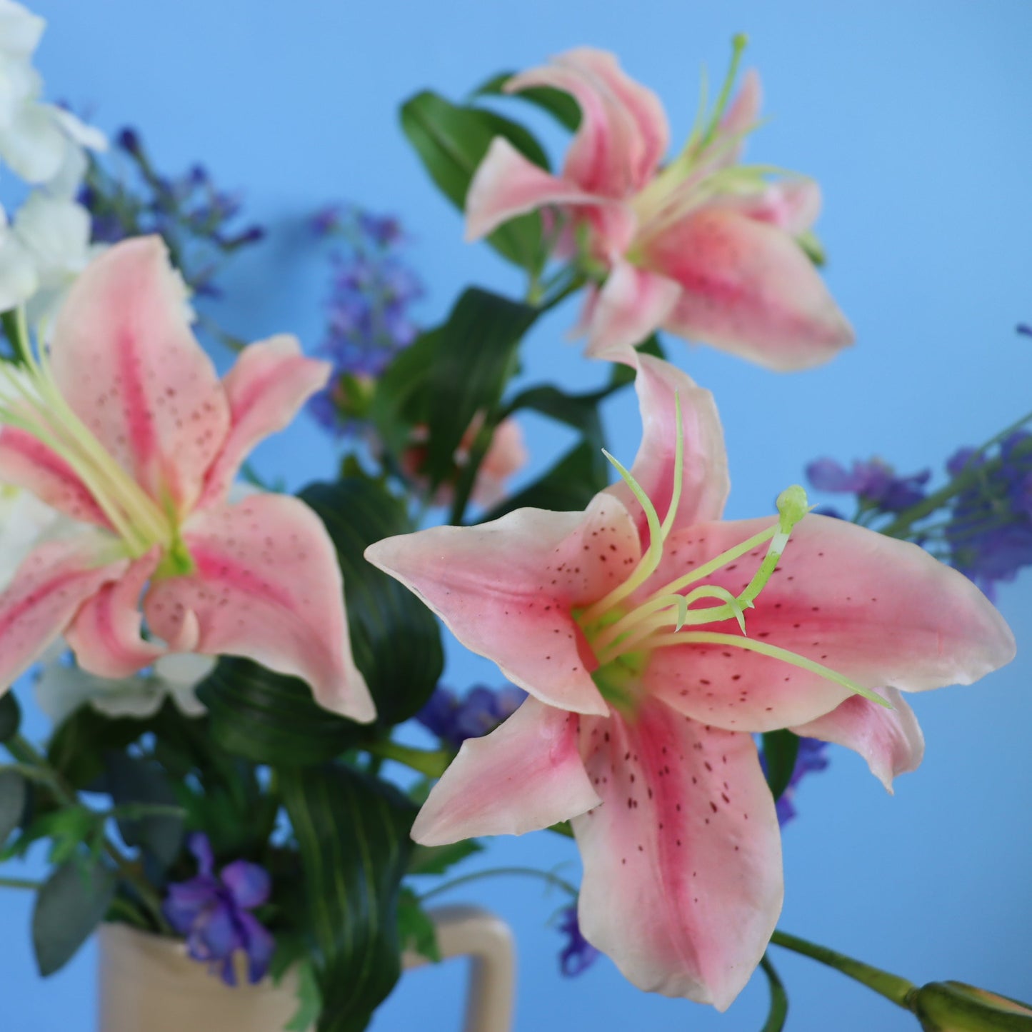 XL - Marly - Return to Sender vaas