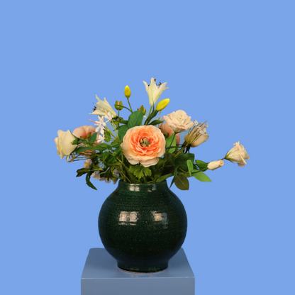 M - Sandra | Serax vaas met kunstbloemen | Medium