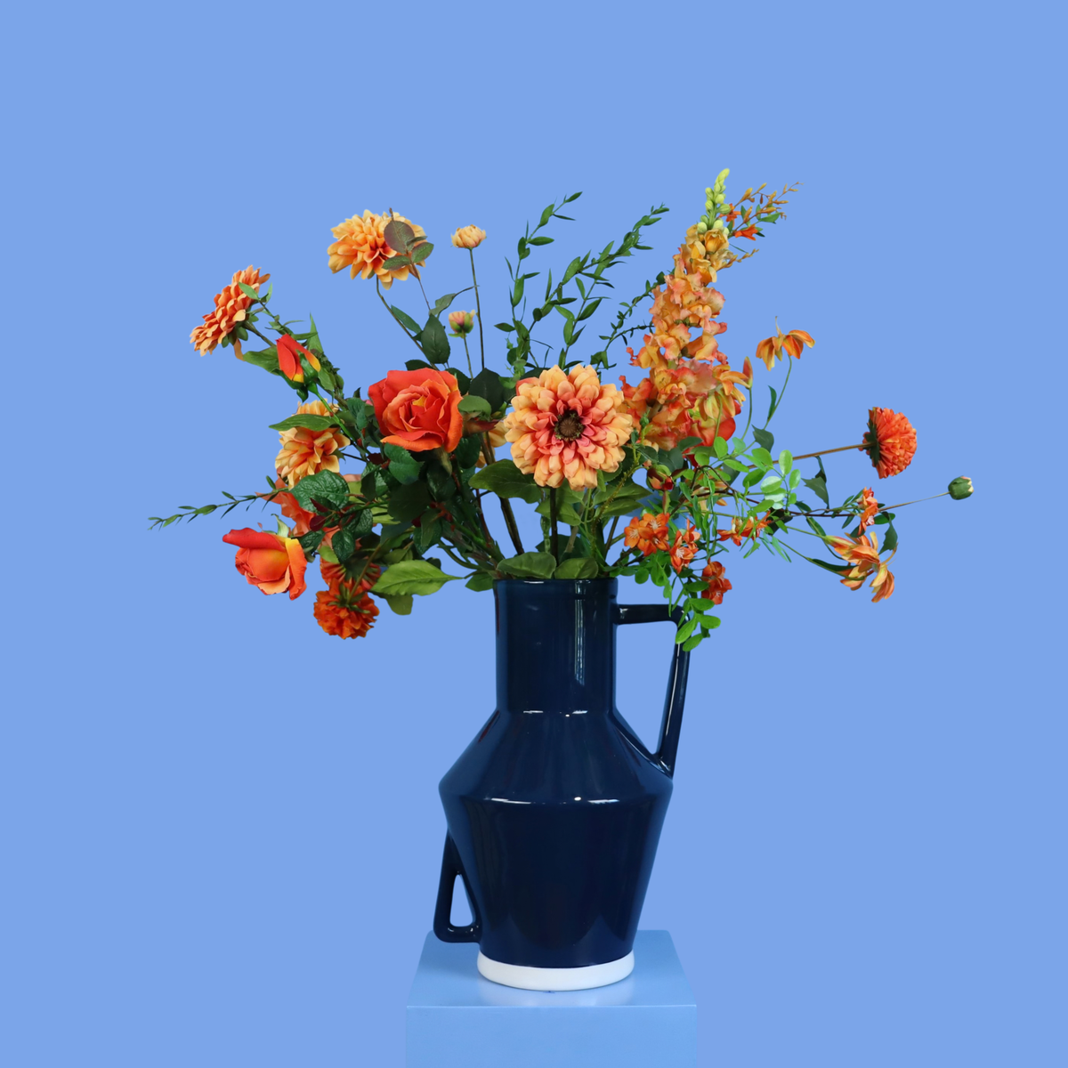 XL - Frenkie | Return to Sender vaas met kunstbloemen | XL